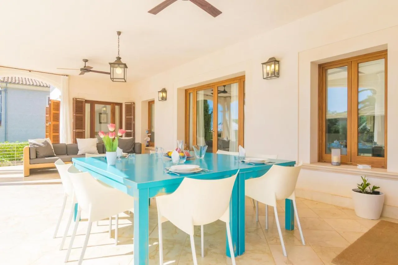 Villa Murta Porto Cristo 0*,